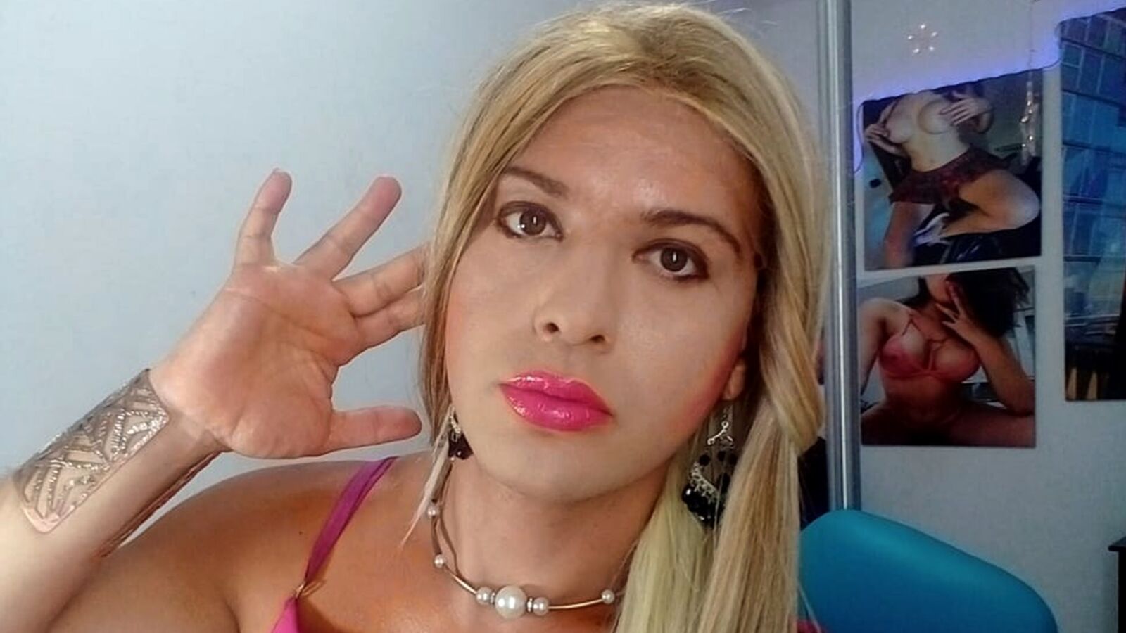 Webcam Nude Show